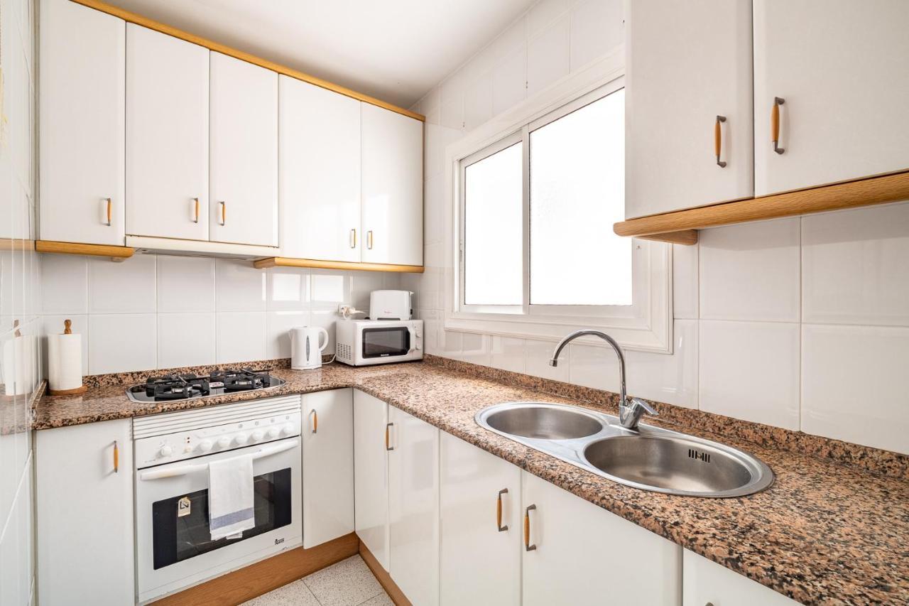 Barca 1 Appartement Sant Adria de Besos Buitenkant foto